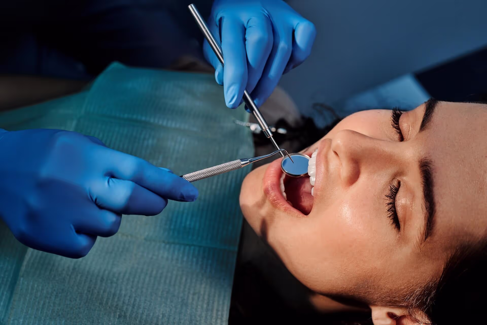 Coronas dentales modernas en DENTIKA